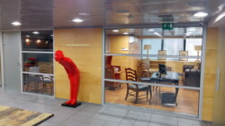 Ευέλικτα, ηχομονωτικά, ποιοτικά χωρίσματα γραφείων PLUS. λυόμενες κατασκευές