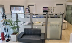 Παραβάν πτυσσόμενα διαχωριστικά γραφείων matiz. Χωρίσματα matiz.