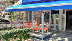 Κατασκευή και τοποθέτηση ανεμοφράχτες και γυάλινα διαχωριστικά Γυάλινα διαχωριστικά - Ανεμοφράχτες.