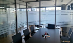 ΓΥΑΛΙΝΑ ΔΙΑΧΩΡΙΣΤΙΚΌ Χωρίσματα Γραφείων