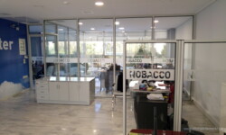 Χώρισμα αλουμινίου με διπλά κρύσταλλα duble glazed διπλή υάλωση