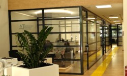Διαχωριστικά εσωτερικού χώρου Χωρίσματα Γραφείων