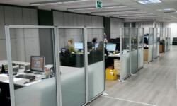 Μετακινούμενα διαχωριστικά γραφείων Μεταφερόμενα γραφείων